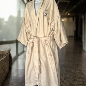 Disney Aulani Resort Hawaii Spa Plush Lined Robe 2XL
